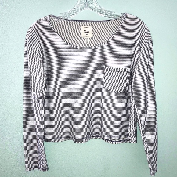 Billabong Tops - Billabong Women's Crop Top Size M